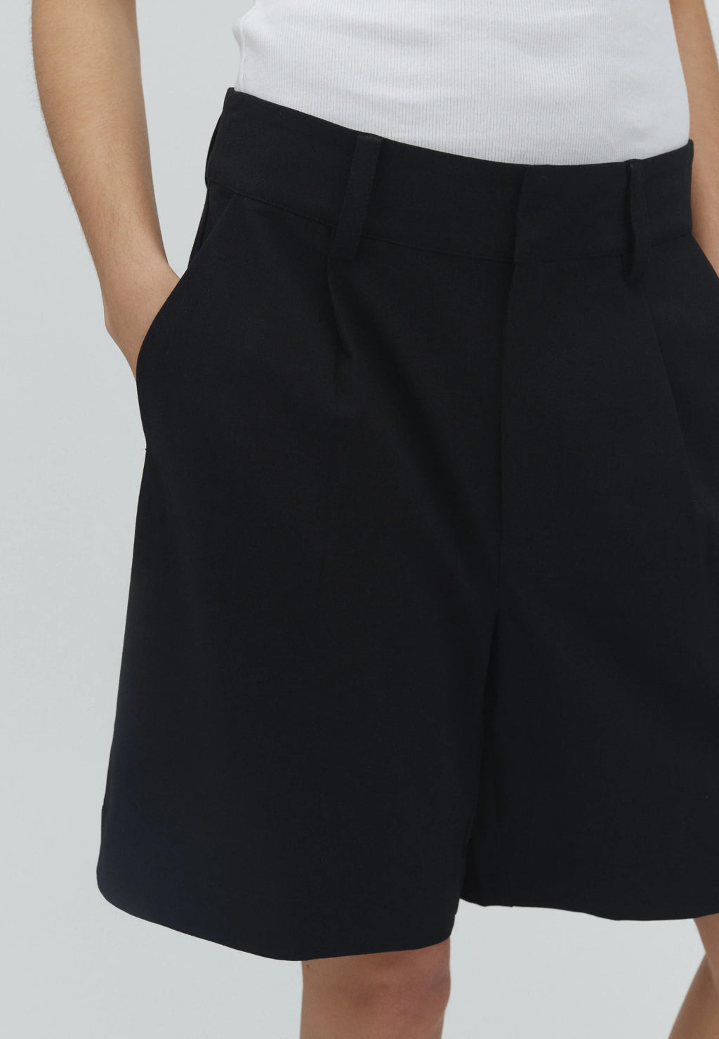 MBYM Guri-M Shorts - black