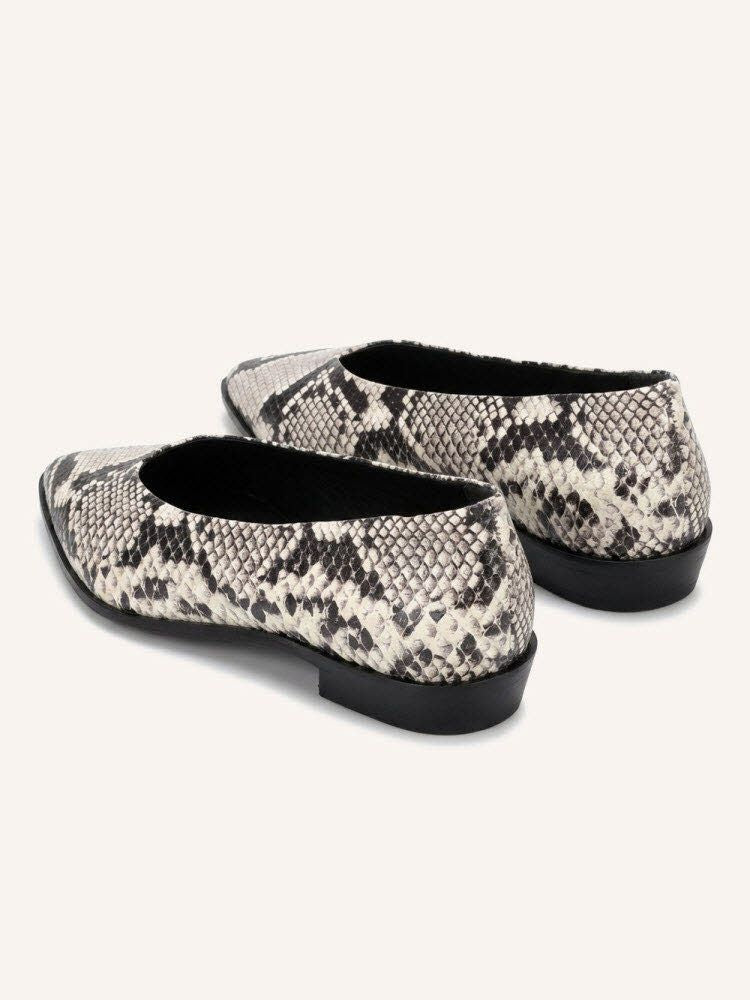 THEA MIKA Maelis Roccia Loafer