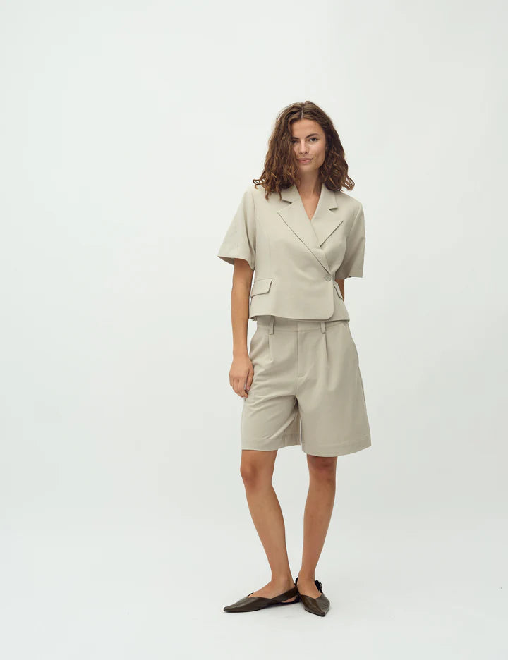 MBYM Guri-M Shorts - Light Sand