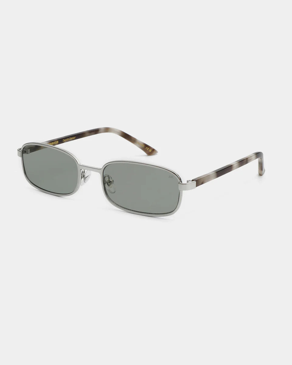 A. KJAERBEDE Sonnebrille Noah-Silver Cookie Dough