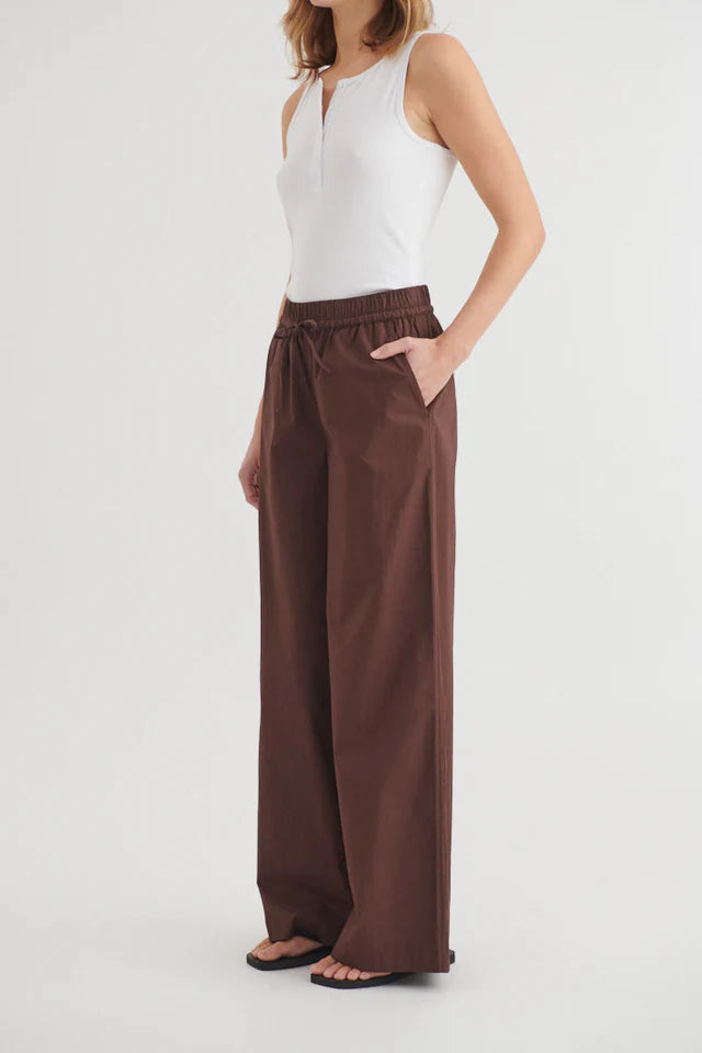 BASIC APPAREL Ida pants chicory coffee