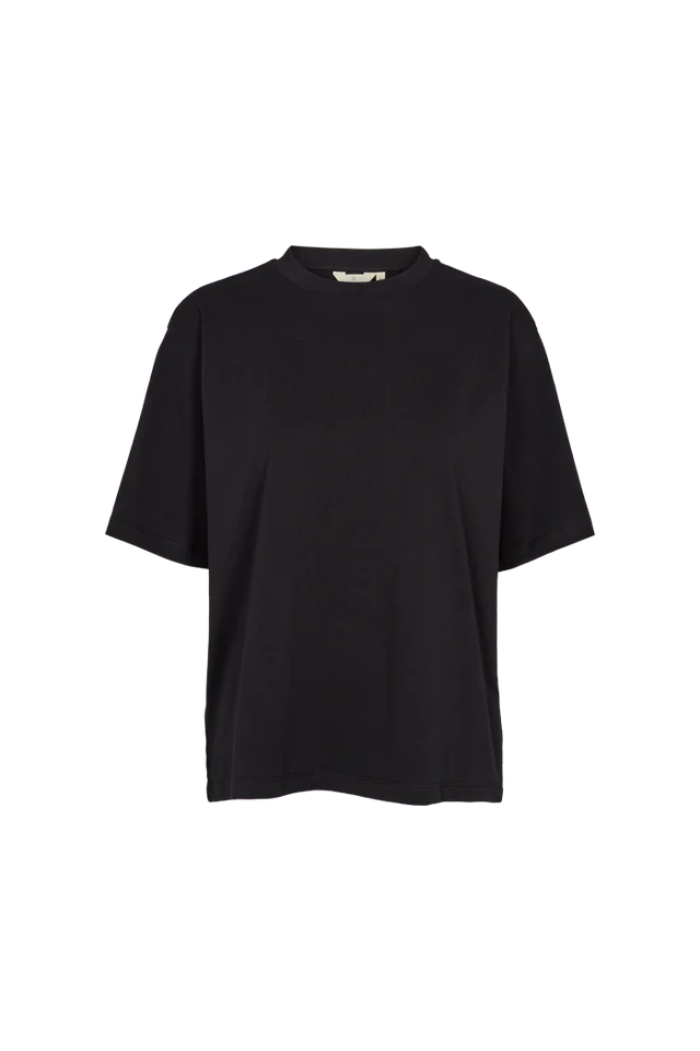 BASIC APPAREL Raja Tee